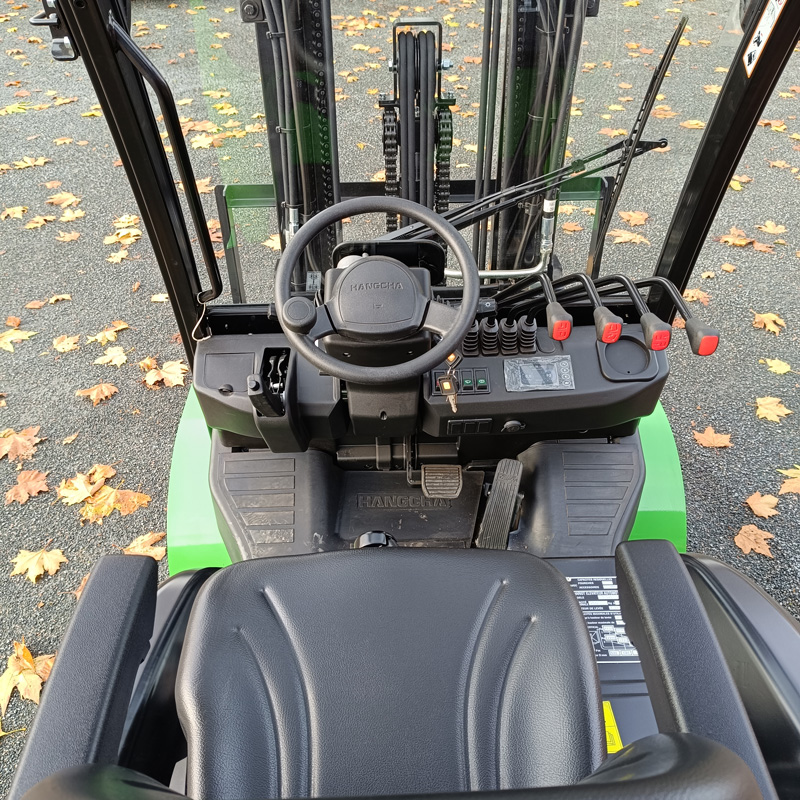 Intérieur chariot élévateur