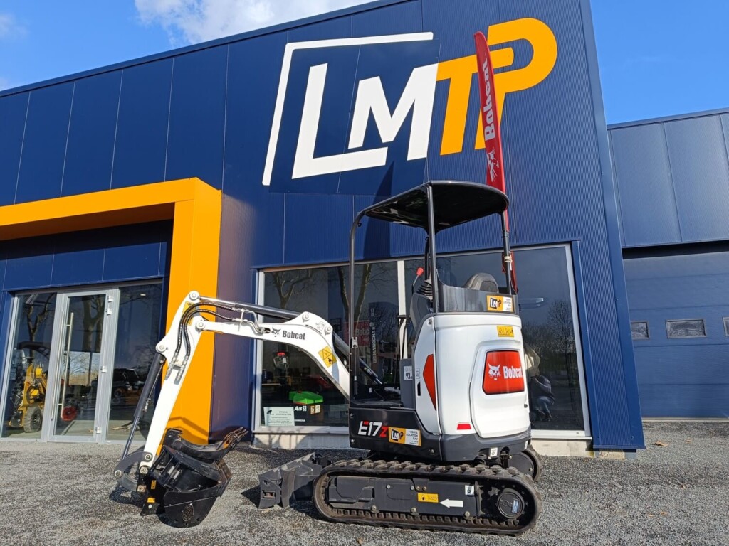 Mini pelle Bobcat E17z neuve disponible à la vente chez LMTP Loire Manutention TP