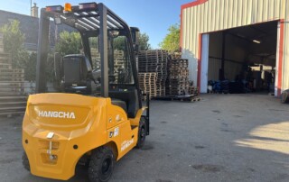 Livraison d’un chariot élévateur électrique chez Nalunes à Brissac